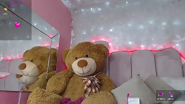 Snapshot of puca_ebony chatting on February 13, 2025, 4:17 pm puca ebony online show from February 13, 2025, 4:17 pm