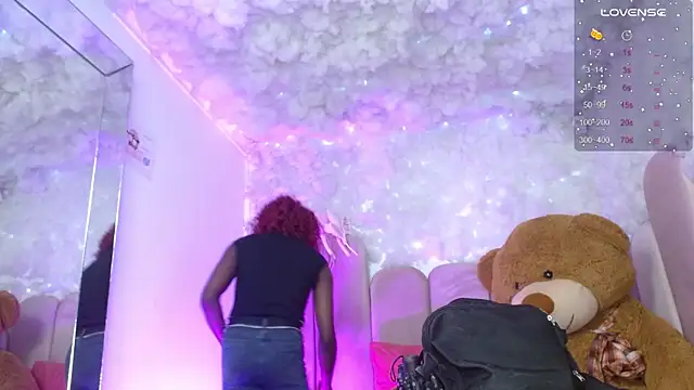 puca ebony online show from November 13, 2025, 8:02 pm