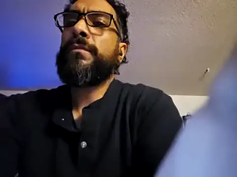 Snapshot of Forbidden_daddy chatting on January 16, 2025, 7:17 am Forbidden daddy online show from January 16, 2025, 7:17 am