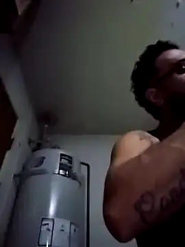 Snapshot of Forbidden_daddy chatting on February 21, 2025, 7:32 pm Forbidden daddy online show from February 21, 2025, 7:32 pm