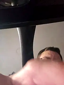 Snapshot of Iliketocooksquirt25 chatting on February 2, 2026, 1:26 am Iliketocooksquirt25 online show from February 2, 2026, 1:26 am