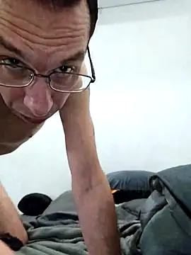 Snapshot of Iliketocooksquirt25 chatting on November 14, 2025, 11:41 pm Iliketocooksquirt25 online show from November 14, 2025, 11:41 pm