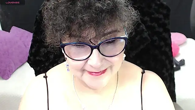 Snapshot of cataleya_mom chatting on March 3, 2025, 3:05 am cataleya mom online show from March 3, 2025, 3:05 am