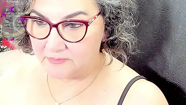 cataleya mom online show from May 13, 2026, 4:19 am