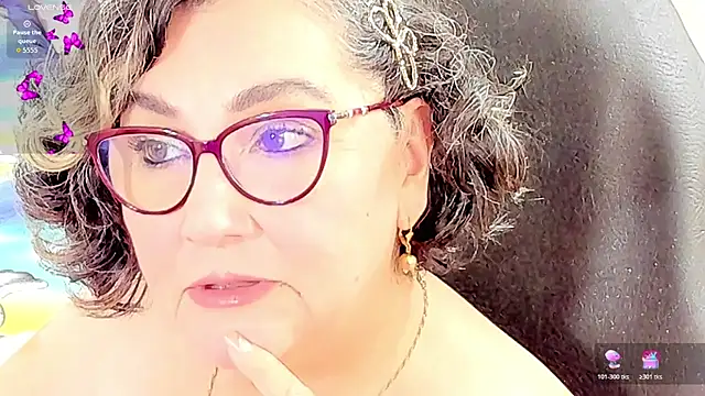 cataleya mom online show from April 11, 2026, 3:59 pm