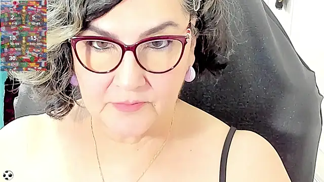 Snapshot of cataleya_mom chatting on June 15, 2026, 10:20 pm cataleya mom online show from June 15, 2026, 10:20 pm
