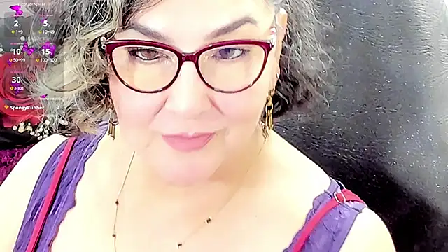 Snapshot of cataleya_mom chatting on June 4, 2026, 2:05 am cataleya mom online show from June 4, 2026, 2:05 am