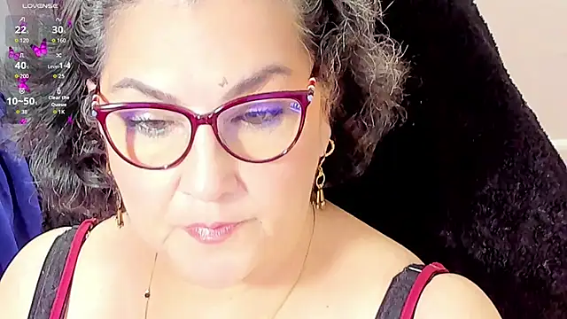 cataleya mom online show from November 13, 2025, 7:23 am