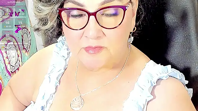 cataleya mom online show from February 27, 2026, 3:29 am