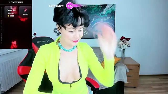 Snapshot of Silvia_Wallec chatting on February 7, 2026, 5:59 am Silvia Wallec online show from February 7, 2026, 5:59 am