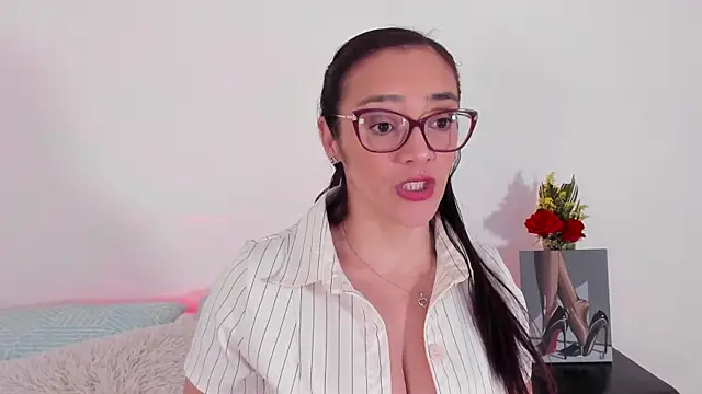 Snapshot of Jessica_Herrera_ chatting on May 12, 2026, 10:27 pm Jessica Herrera online show from May 12, 2026, 10:27 pm