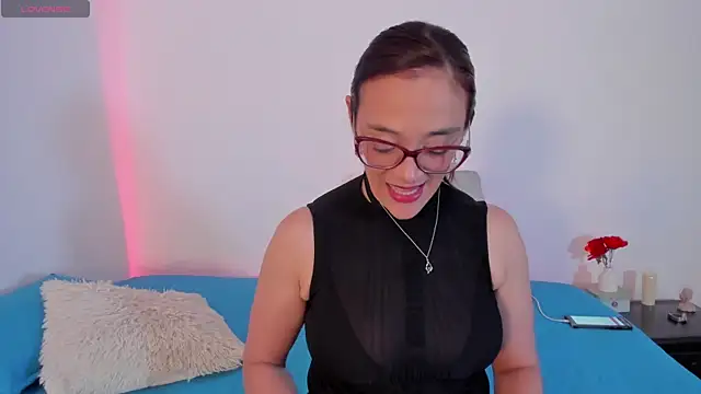 Snapshot of Jessica_Herrera_ chatting on April 28, 2026, 9:52 pm Jessica Herrera online show from April 28, 2026, 9:52 pm