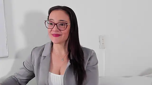 Snapshot of Jessica_Herrera_ chatting on May 15, 2026, 9:35 pm Jessica Herrera online show from May 15, 2026, 9:35 pm