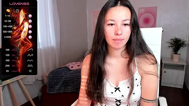 Snapshot of Geisha_Anna chatting on September 9, 2025, 5:28 am Geisha Anna online show from September 9, 2025, 5:28 am