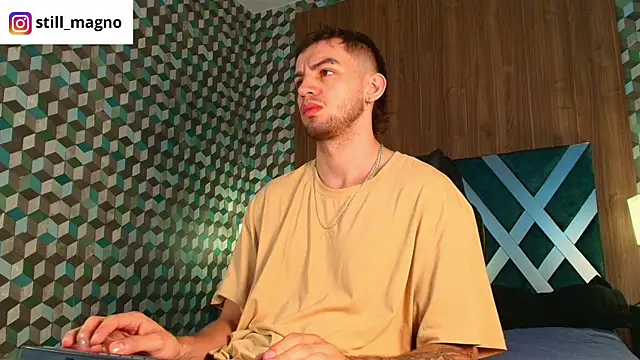 Michael magno online show from November 24, 2025, 10:48 am