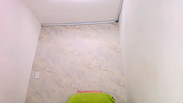 sofi balvin online show from March 3, 2025, 7:17 pm