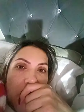 Snapshot of Chantal_hott chatting on September 14, 2025, 2:56 am Chantal hott online show from September 14, 2025, 2:56 am