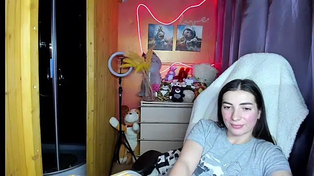 Snapshot of Fiery_Brunette_ chatting on January 14, 2026, 11:14 am Fiery Brunette online show from January 14, 2026, 11:14 am