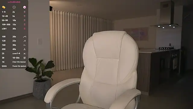 Snapshot of Daihanwatson_ chatting on September 22, 2025, 11:44 pm Daihanwatson online show from September 22, 2025, 11:44 pm