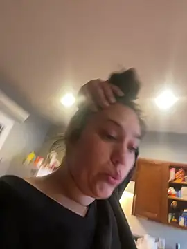 kaytasticcg online show from April 2, 2026, 10:49 pm