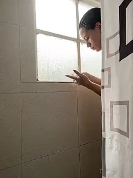 hannahb-e online show from March 8, 2026, 12:52 pm