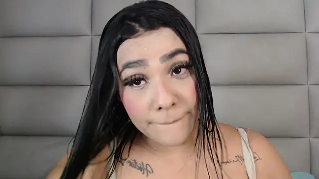 Snapshot of emily_brontee_ chatting on March 15, 2025, 12:34 pm emily brontee online show from March 15, 2025, 12:34 pm