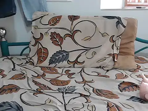 Snapshot of Tamil_Boy28 chatting on February 25, 2025, 11:54 am Tamil Boy28 online show from February 25, 2025, 11:54 am