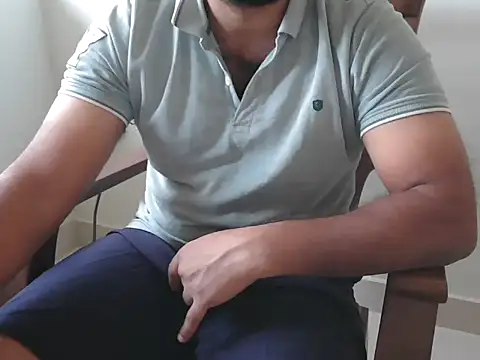 Snapshot of Tamil_Boy28 chatting on February 25, 2025, 5:41 am Tamil Boy28 online show from February 25, 2025, 5:41 am