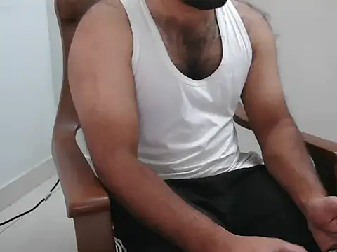 Snapshot of Tamil_Boy28 chatting on November 18, 2025, 4:27 am Tamil Boy28 online show from November 18, 2025, 4:27 am