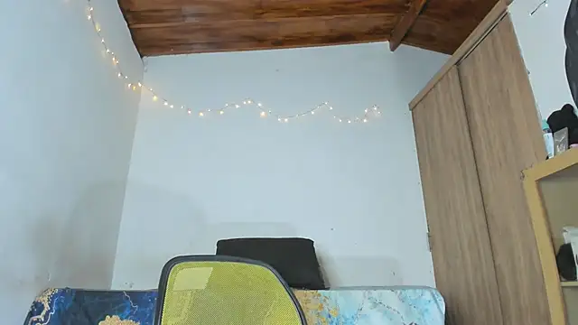 Snapshot of Tristan_fantasycam chatting on March 30, 2026, 9:49 pm Tristan fantasycam online show from March 30, 2026, 9:49 pm