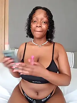 Snapshot of Jazmine-Blue chatting on December 4, 2024, 9:56 am Jazmine-Blue online show from December 4, 2024, 9:56 am