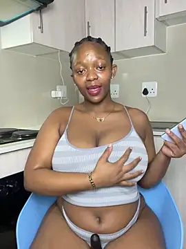 Snapshot of Jazmine-Blue chatting on May 19, 2026, 10:17 pm Jazmine-Blue online show from May 19, 2026, 10:17 pm