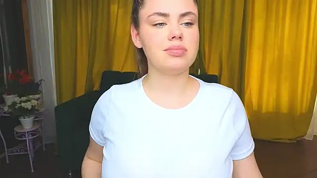 IsabellaBler online show from May 13, 2026, 5:36 am
