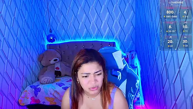 NicolleTaylor online show from October 22, 2025, 2:44 am