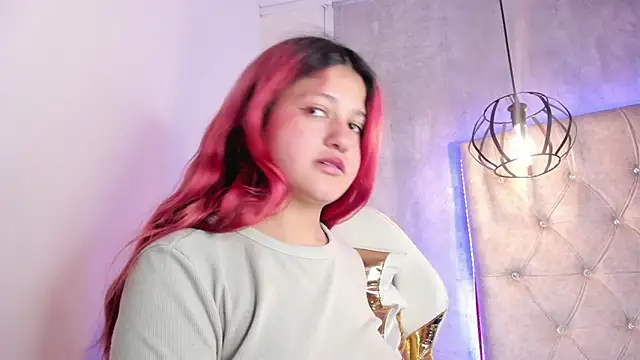 redvelvet7 online show from March 6, 2025, 5:54 pm