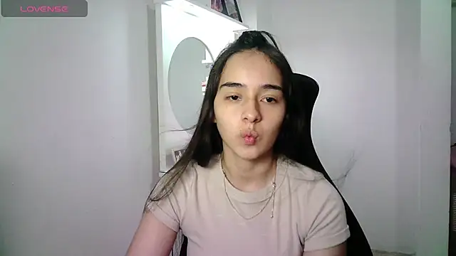 Snapshot of aineangeel chatting on June 23, 2026, 2:09 am aineangeel online show from June 23, 2026, 2:09 am