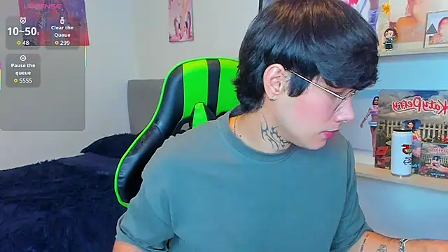 JayHotxxx online show from April 23, 2026, 1:45 am