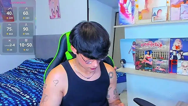 JayHotxxx online show from March 4, 2026, 11:12 pm