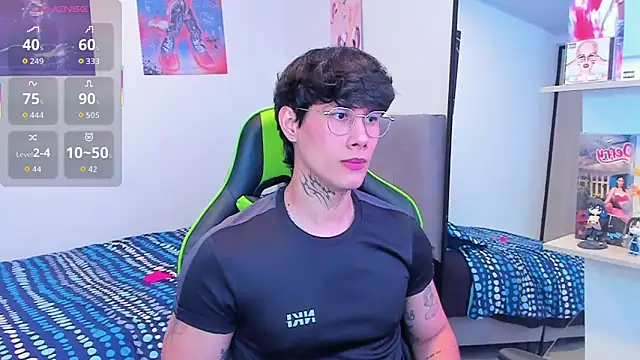 Snapshot of JayHotxxx chatting on February 13, 2026, 8:53 pm JayHotxxx online show from February 13, 2026, 8:53 pm