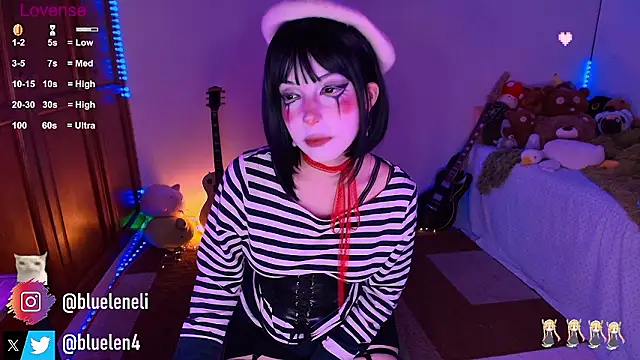 Snapshot of bluelen chatting on March 15, 2026, 10:44 am bluelen online show from March 15, 2026, 10:44 am