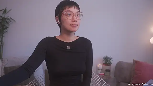 Snapshot of meganmei666 chatting on April 8, 2026, 6:09 pm meganmei666 online show from April 8, 2026, 6:09 pm