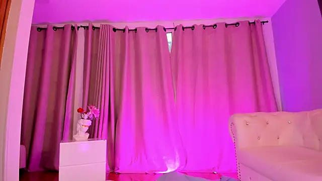 Snapshot of Brann_tadzio chatting on November 28, 2025, 9:04 pm Brann tadzio online show from November 28, 2025, 9:04 pm