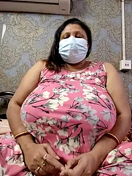 Snapshot of kunjan789 chatting on November 19, 2025, 6:24 am kunjan789 online show from November 19, 2025, 6:24 am