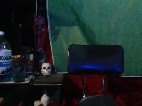 Snapshot of mrdemoncrowly chatting on February 15, 2025, 3:31 am mrdemoncrowly online show from February 15, 2025, 3:31 am
