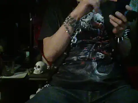Snapshot of mrdemoncrowly chatting on February 6, 2025, 4:42 am mrdemoncrowly online show from February 6, 2025, 4:42 am
