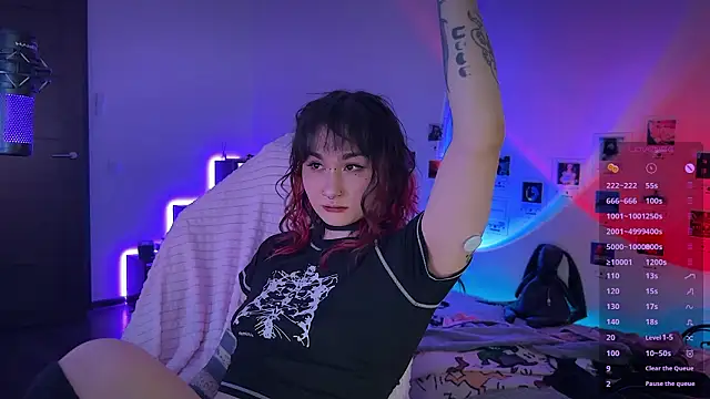 Snapshot of deadlysweet chatting on February 7, 2026, 1:57 am deadlysweet online show from February 7, 2026, 1:57 am