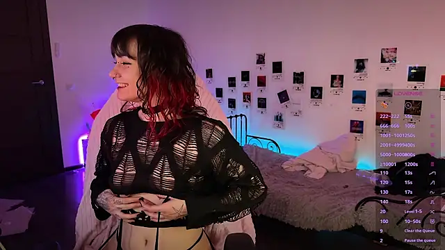 Snapshot of deadlysweet chatting on February 17, 2026, 2:42 am deadlysweet online show from February 17, 2026, 2:42 am