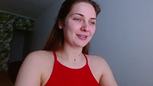 Snapshot of Olivia_shine chatting on January 22, 2025, 5:37 am Olivia shine online show from January 22, 2025, 5:37 am