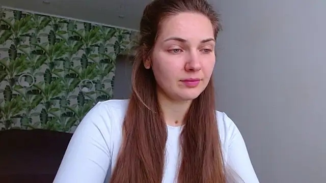 Snapshot of Olivia_shine chatting on April 3, 2026, 4:19 am Olivia shine online show from April 3, 2026, 4:19 am
