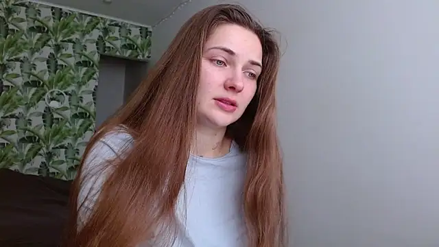 Snapshot of Olivia_shine chatting on February 6, 2026, 5:58 am Olivia shine online show from February 6, 2026, 5:58 am